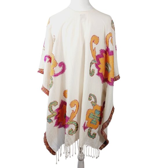 Echo, Southwestern, Lightweight, Poncho with Embroidered Accents, Fringe Trim OS - Picture 3 of 12